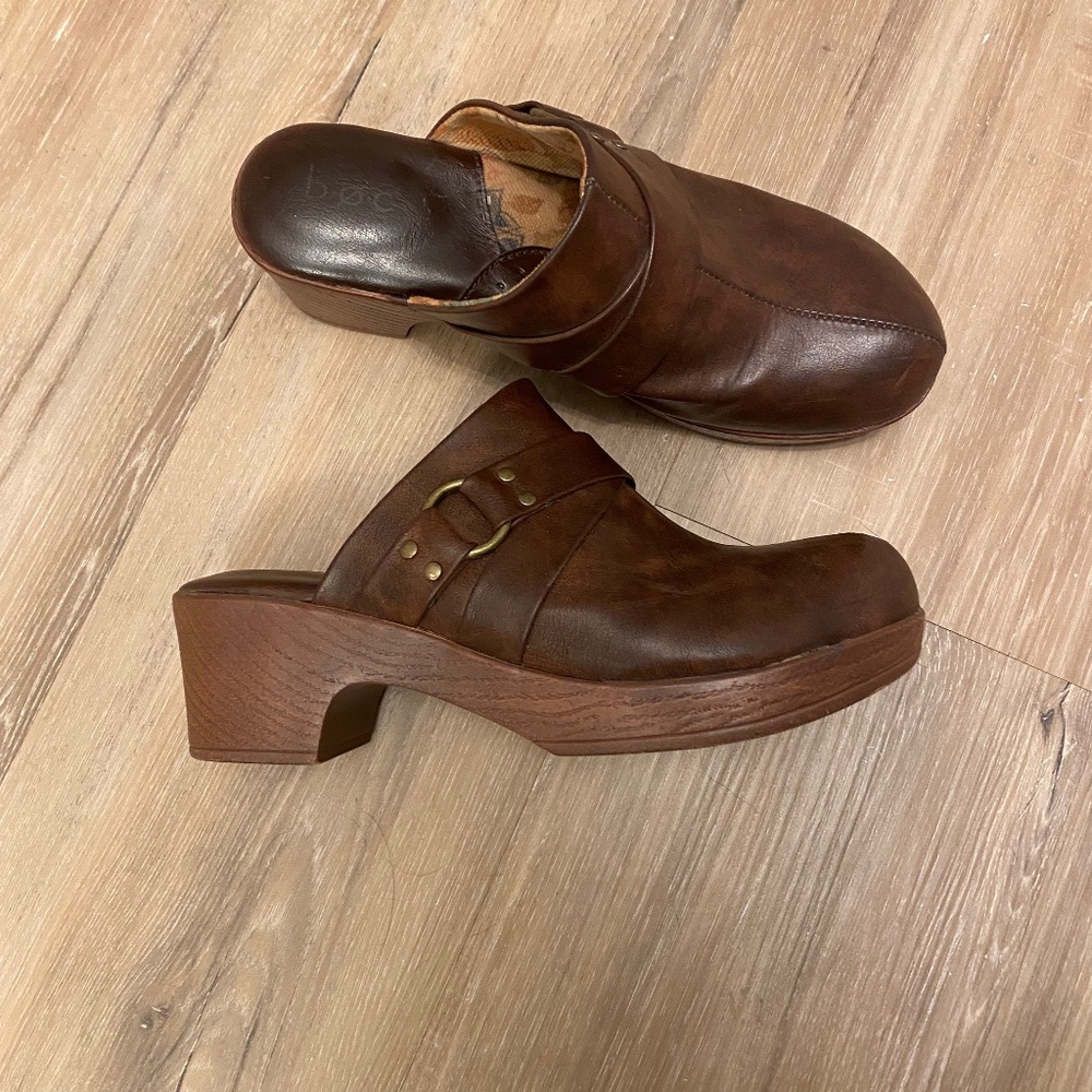 BOC clogs size 9